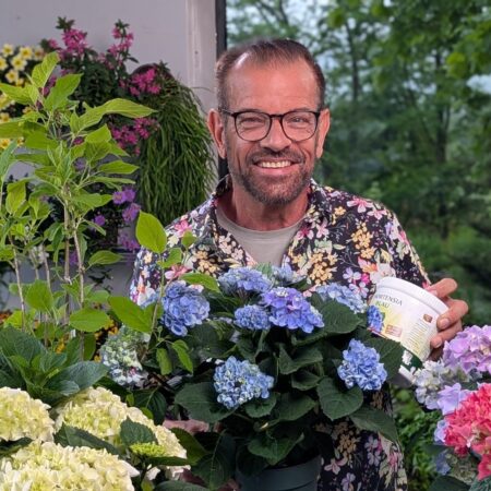 Florale Grüße von Herzen zum Muttertag